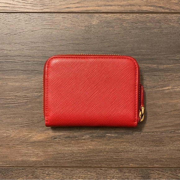 Prada Fuoco (Cherry Red) Saffiano Leather Compact Zip Around Wallet - Picture 4 of 8